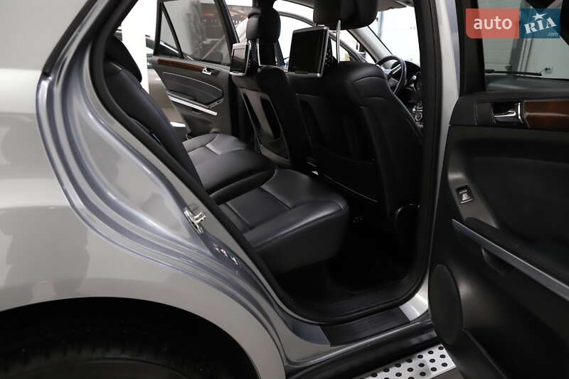 Внедорожник / Кроссовер Mercedes-Benz M-Class 2010 в Дрогобыче