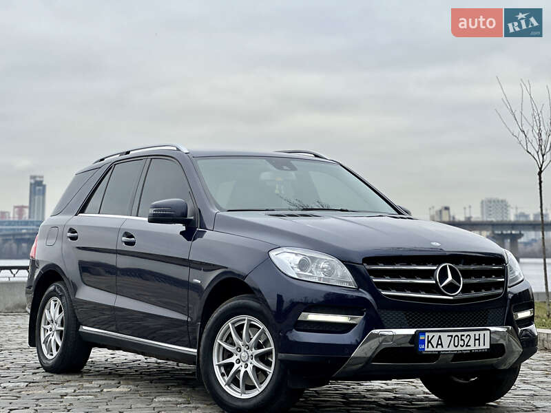 Mercedes-Benz M-Class 2012