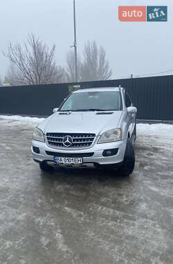 Внедорожник / Кроссовер Mercedes-Benz M-Class 2006 в Кропивницком