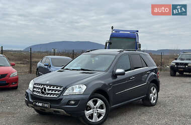 Внедорожник / Кроссовер Mercedes-Benz M-Class 2010 в Хусте