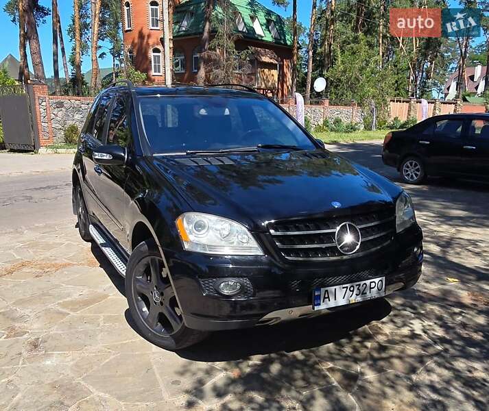 Mercedes-Benz M-Class 2008