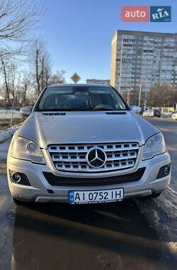 Внедорожник / Кроссовер Mercedes-Benz M-Class 2008 в Киеве