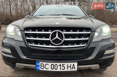 Позашляховик / Кросовер Mercedes-Benz M-Class 2011 в Львові