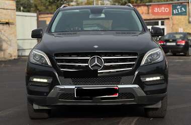 Внедорожник / Кроссовер Mercedes-Benz M-Class 2012 в Киеве