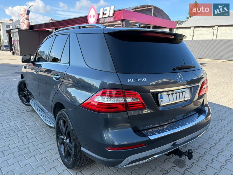 Внедорожник / Кроссовер Mercedes-Benz M-Class 2012 в Львове