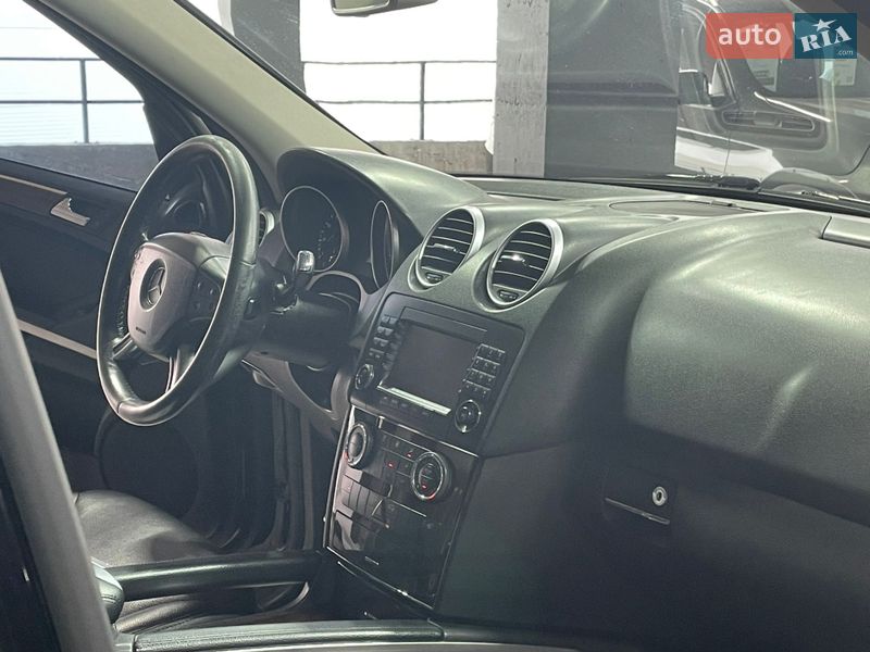 Внедорожник / Кроссовер Mercedes-Benz M-Class 2007 в Одессе