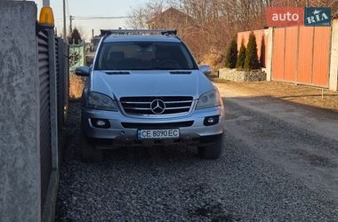 Внедорожник / Кроссовер Mercedes-Benz M-Class 2005 в Черновцах