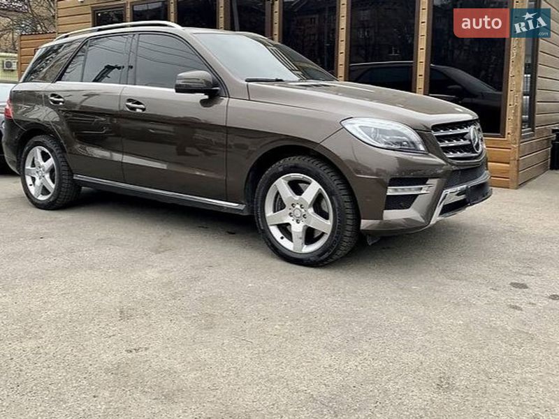 Mercedes-Benz M-Class 2013