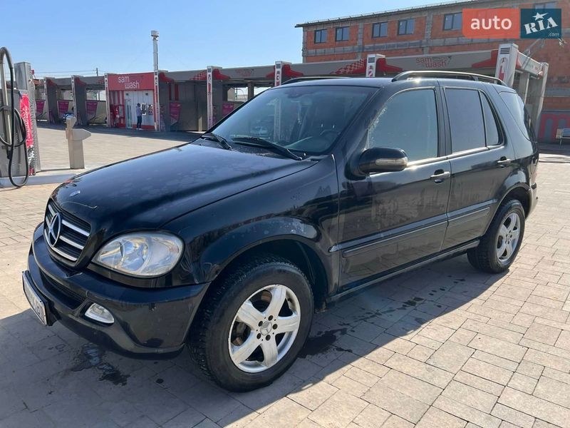 Mercedes-Benz M-Class 2003