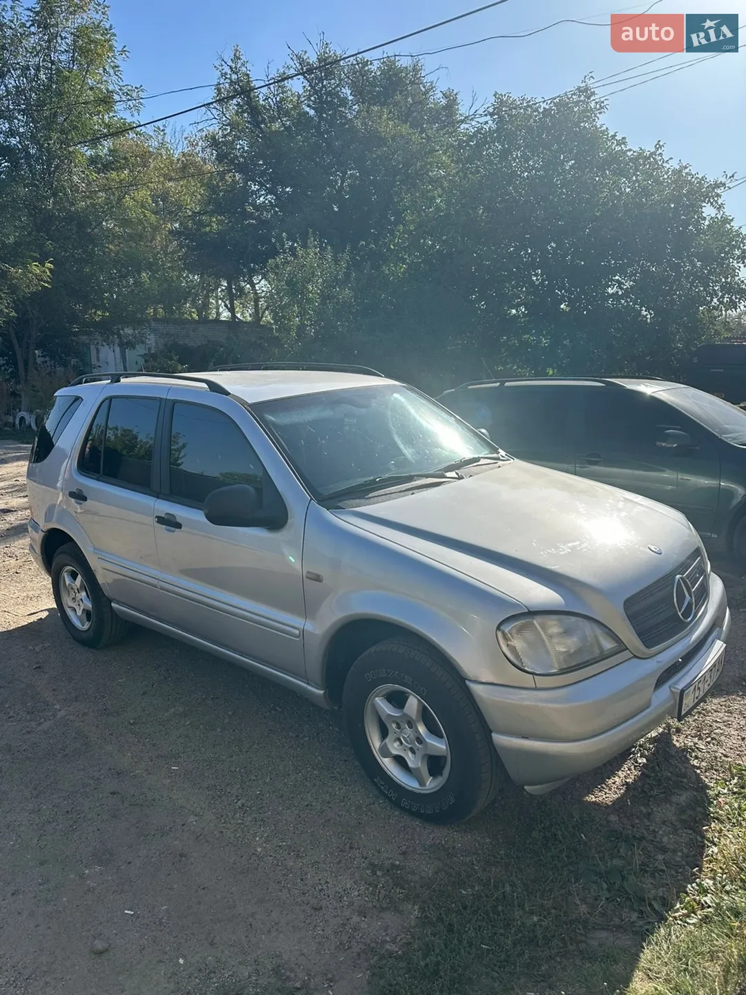 Mercedes-Benz M-Class 2000