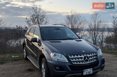 Внедорожник / Кроссовер Mercedes-Benz M-Class 2011 в Вознесенске