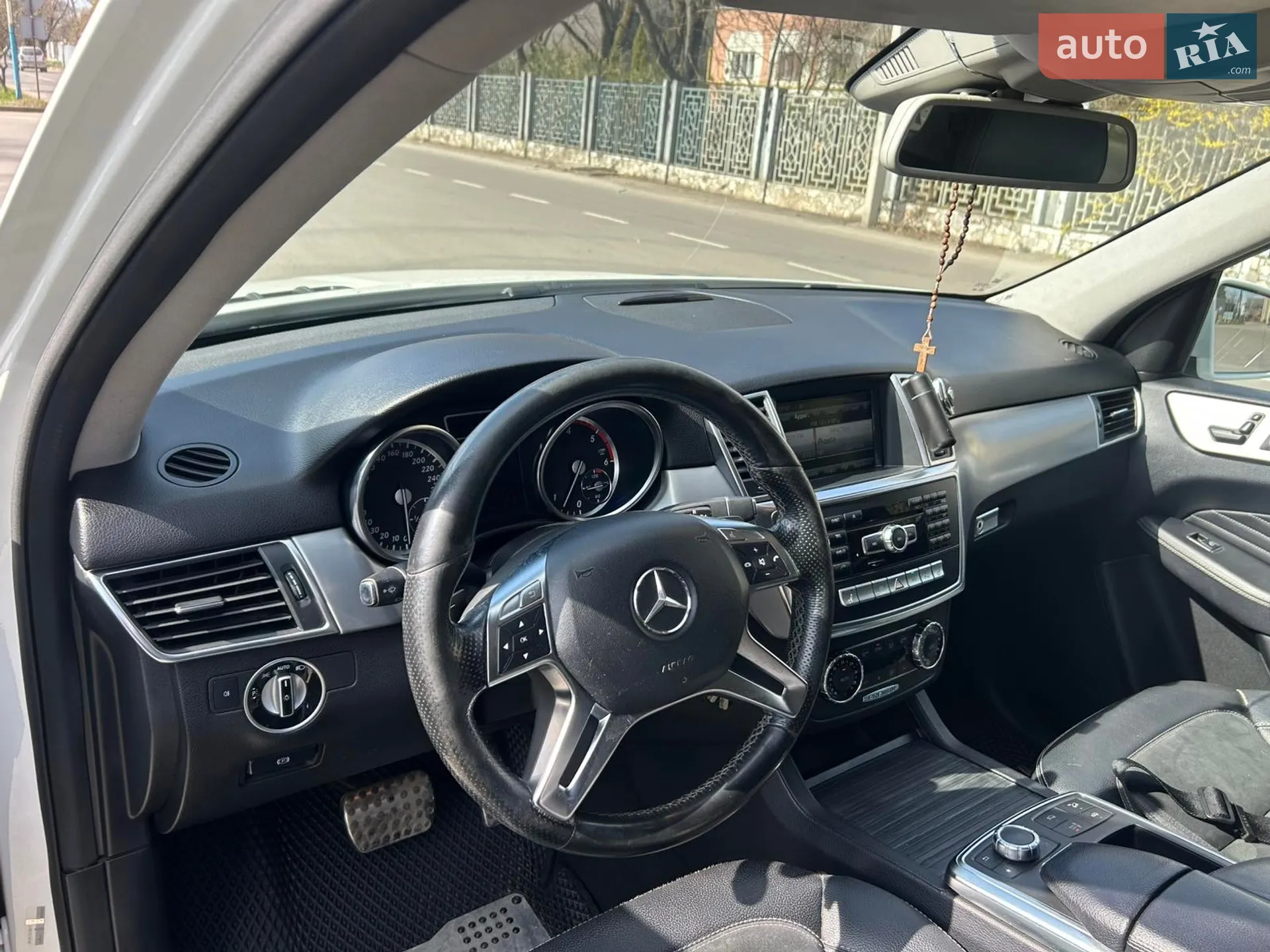 2013 Mercedes-Benz M-klasse - мініатюра 9