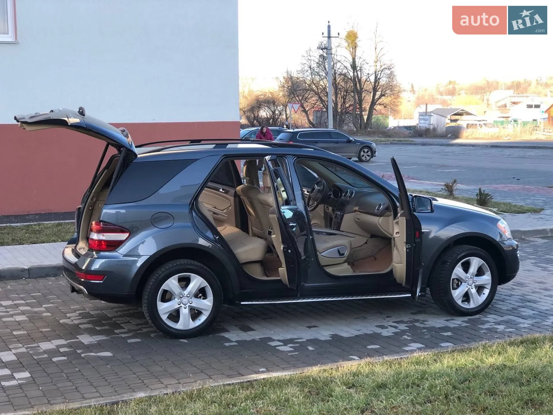 2011 Mercedes-Benz M-klasse - мініатюра 27