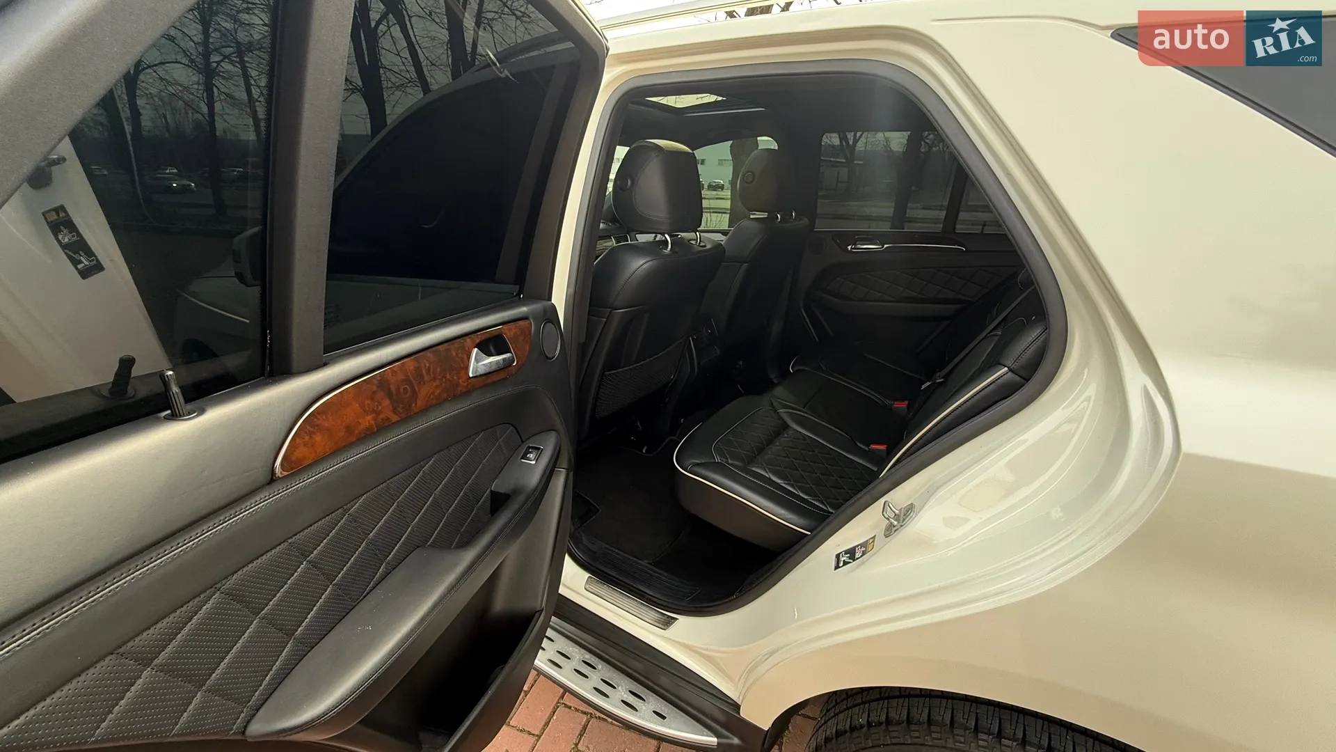 2012 Mercedes-Benz M-klasse - мініатюра 35