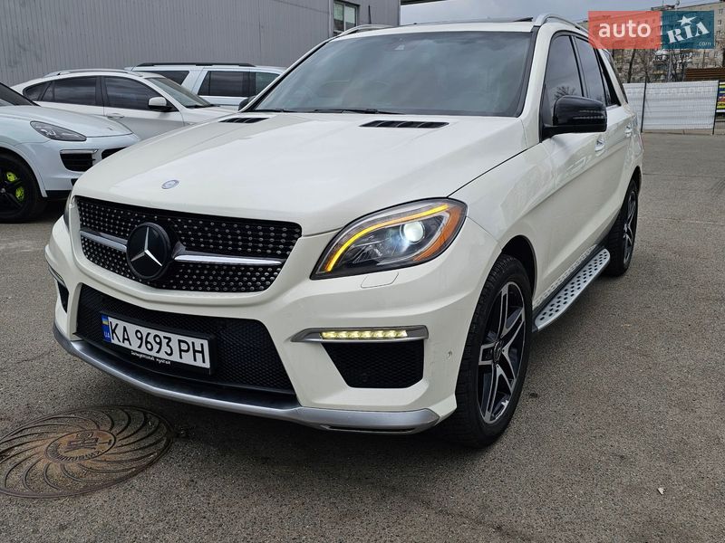 Mercedes-Benz M-Class 2012 Mercedes-Benz M-Class 2012
