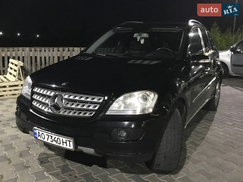 Mercedes-Benz M-Class 2006