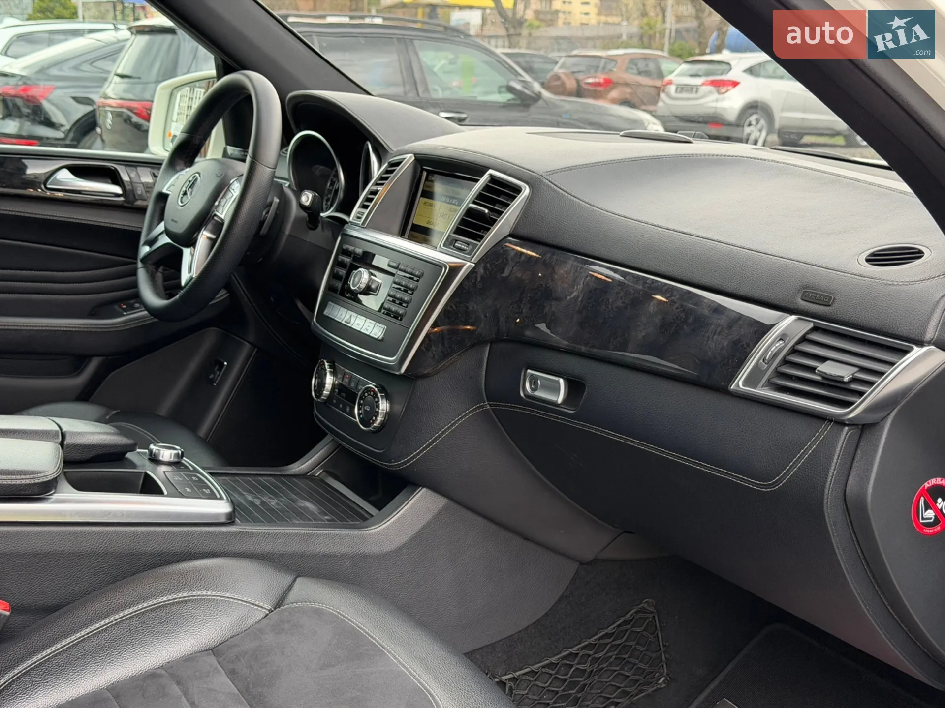 2012 Mercedes-Benz M-klasse - мініатюра 38