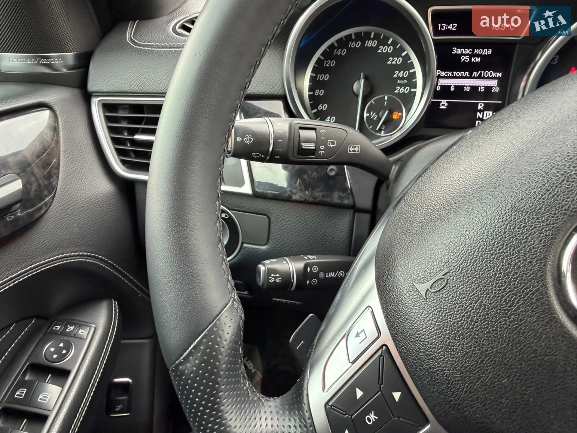 2012 Mercedes-Benz M-klasse - мініатюра 46
