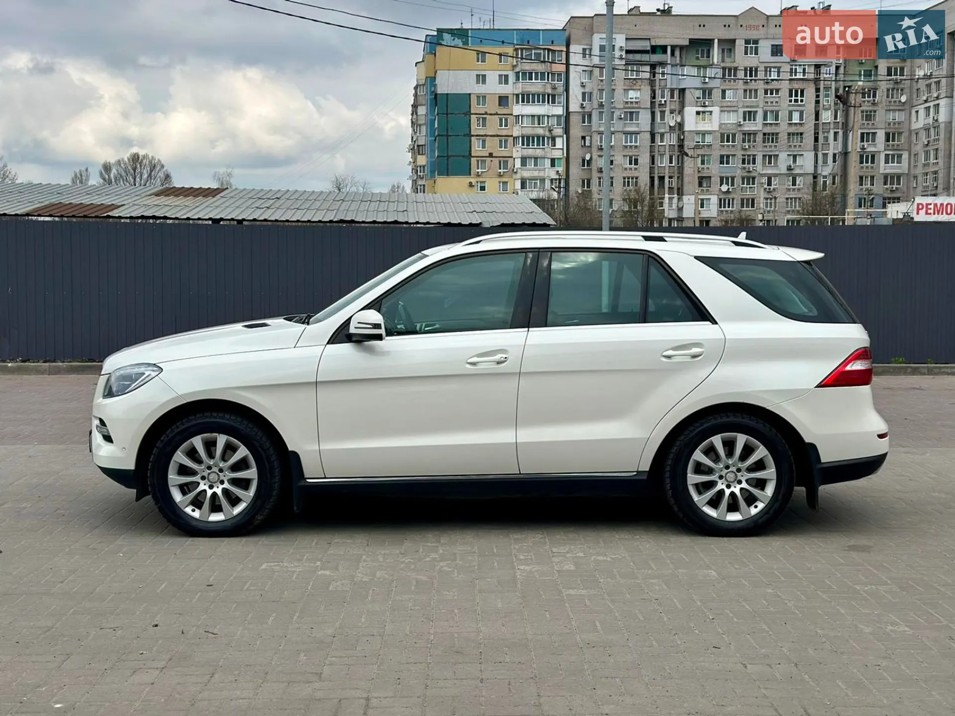 2013 Mercedes-Benz M-klasse - мініатюра 13