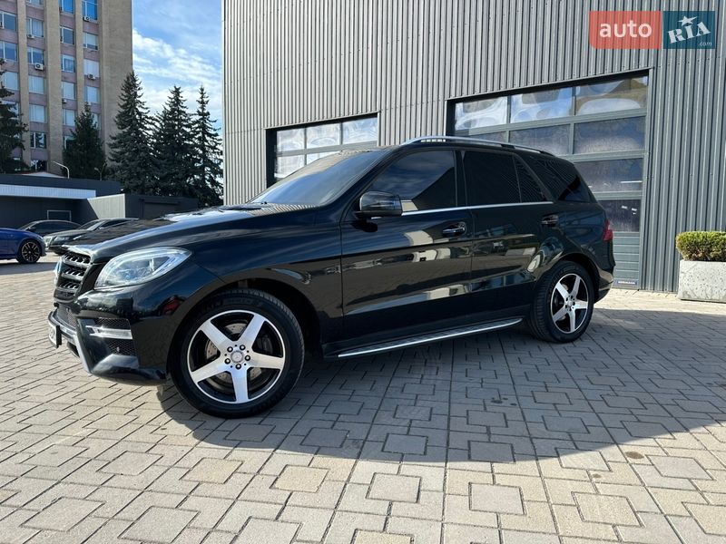 Внедорожник / Кроссовер Mercedes-Benz M-Class 2013 в Виннице