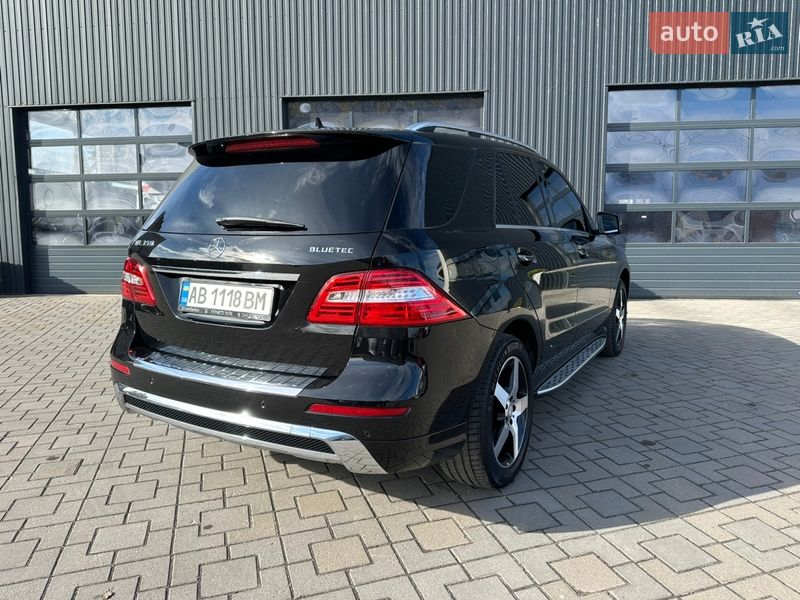 Внедорожник / Кроссовер Mercedes-Benz M-Class 2013 в Виннице