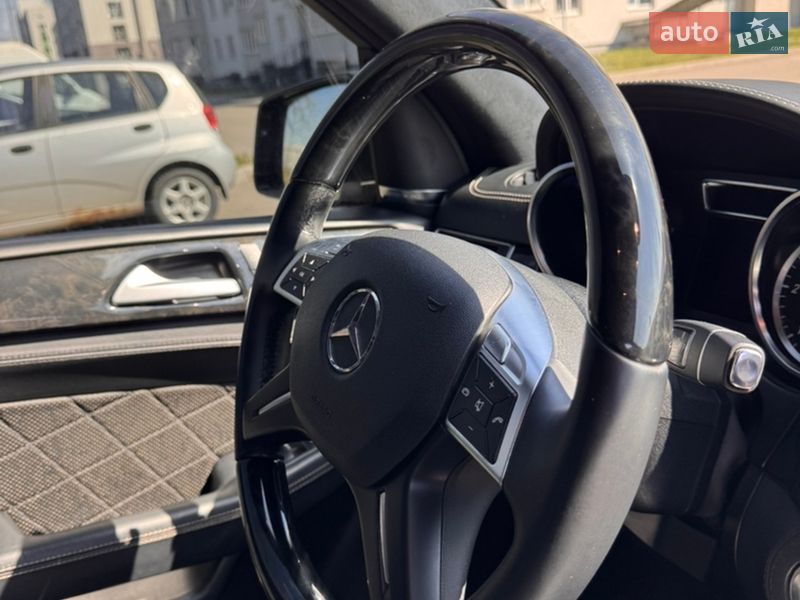 Внедорожник / Кроссовер Mercedes-Benz M-Class 2013 в Виннице