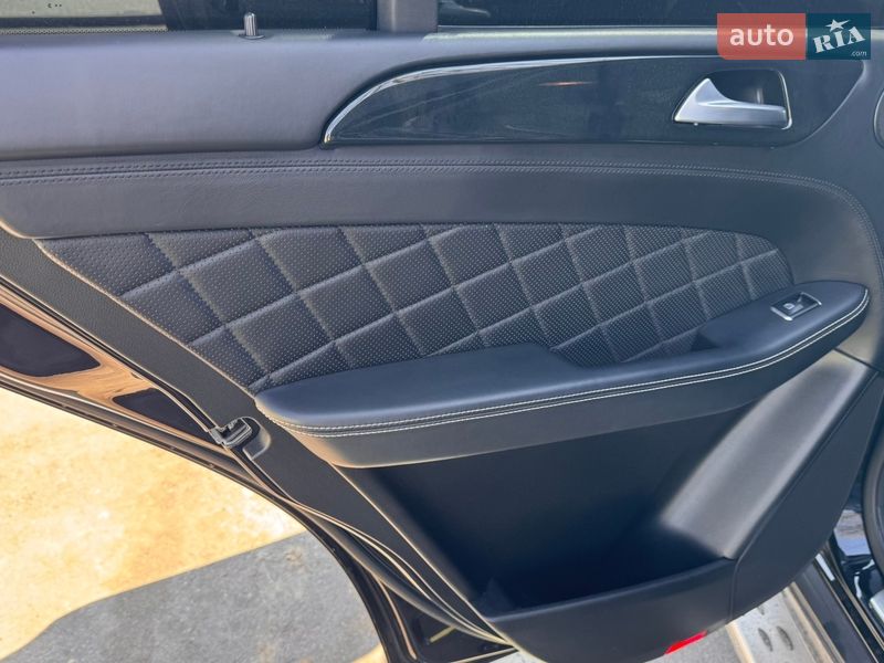 Внедорожник / Кроссовер Mercedes-Benz M-Class 2013 в Виннице