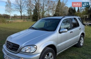 Внедорожник / Кроссовер Mercedes-Benz M-Class 2003 в Киеве