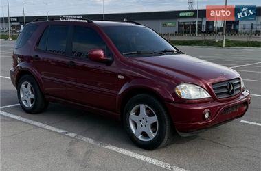 Позашляховик / Кросовер Mercedes-Benz M-Class 2001 в Мукачевому