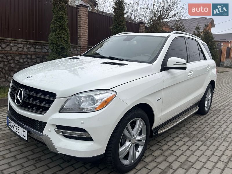 Mercedes-Benz M-Class 2011