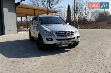 Внедорожник / Кроссовер Mercedes-Benz M-Class 2005 в Коломые