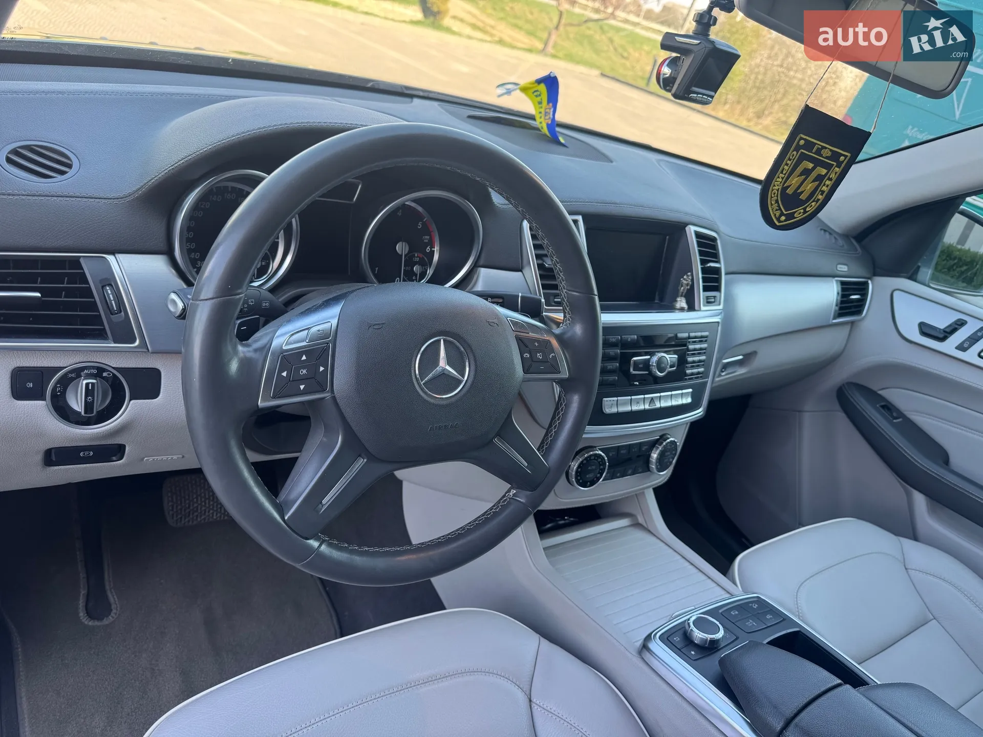 2013 Mercedes-Benz M-klasse - мініатюра 29