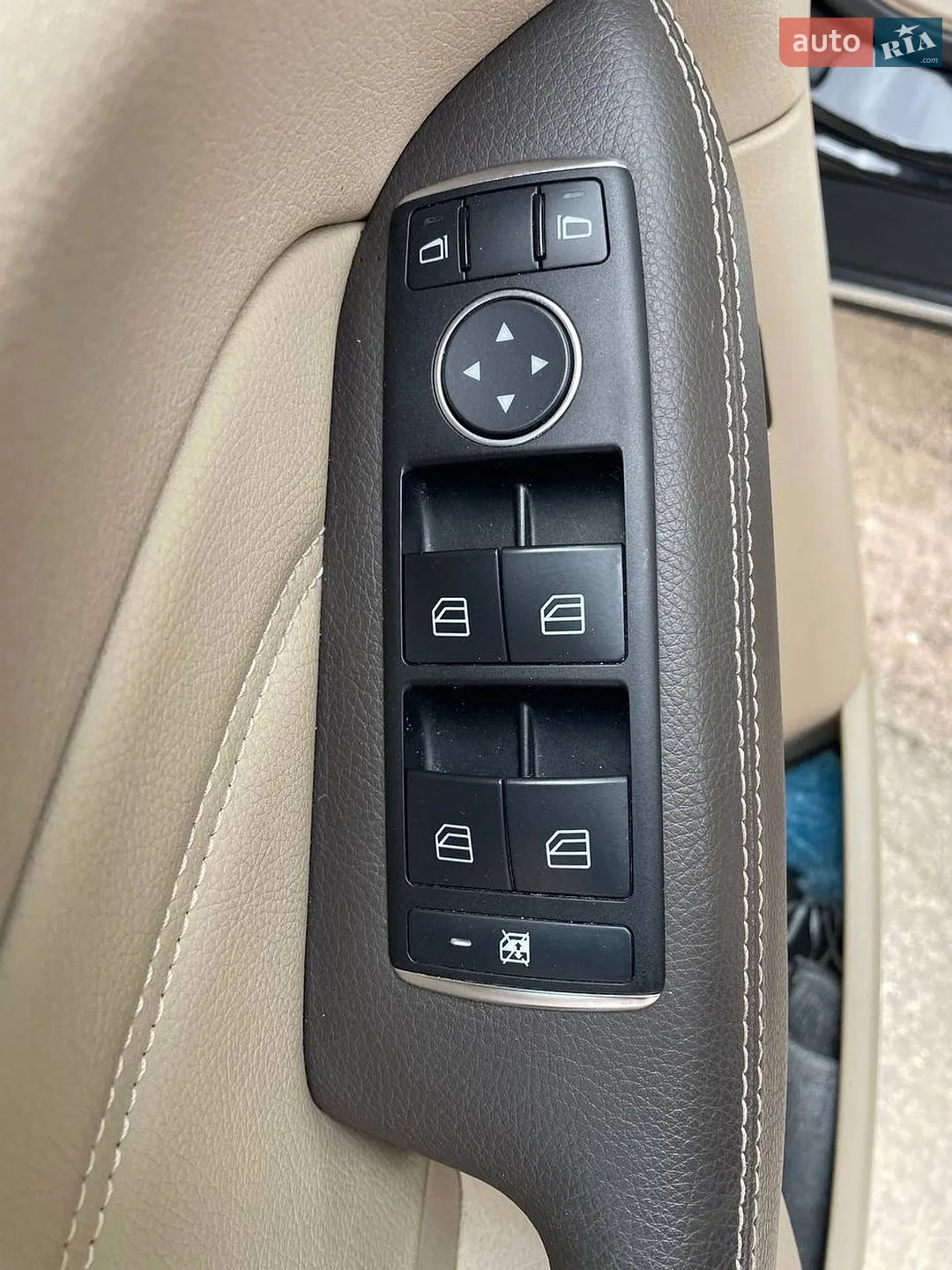 2012 Mercedes-Benz M-klasse - мініатюра 35