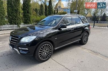 Внедорожник / Кроссовер Mercedes-Benz M-Class 2012 в Изюме