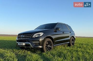 Позашляховик / Кросовер Mercedes-Benz M-Class 2013 в Сумах