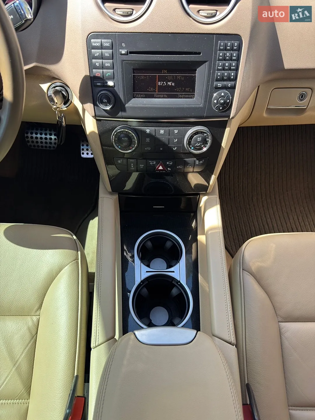 2010 Mercedes-Benz M-klasse - мініатюра 19