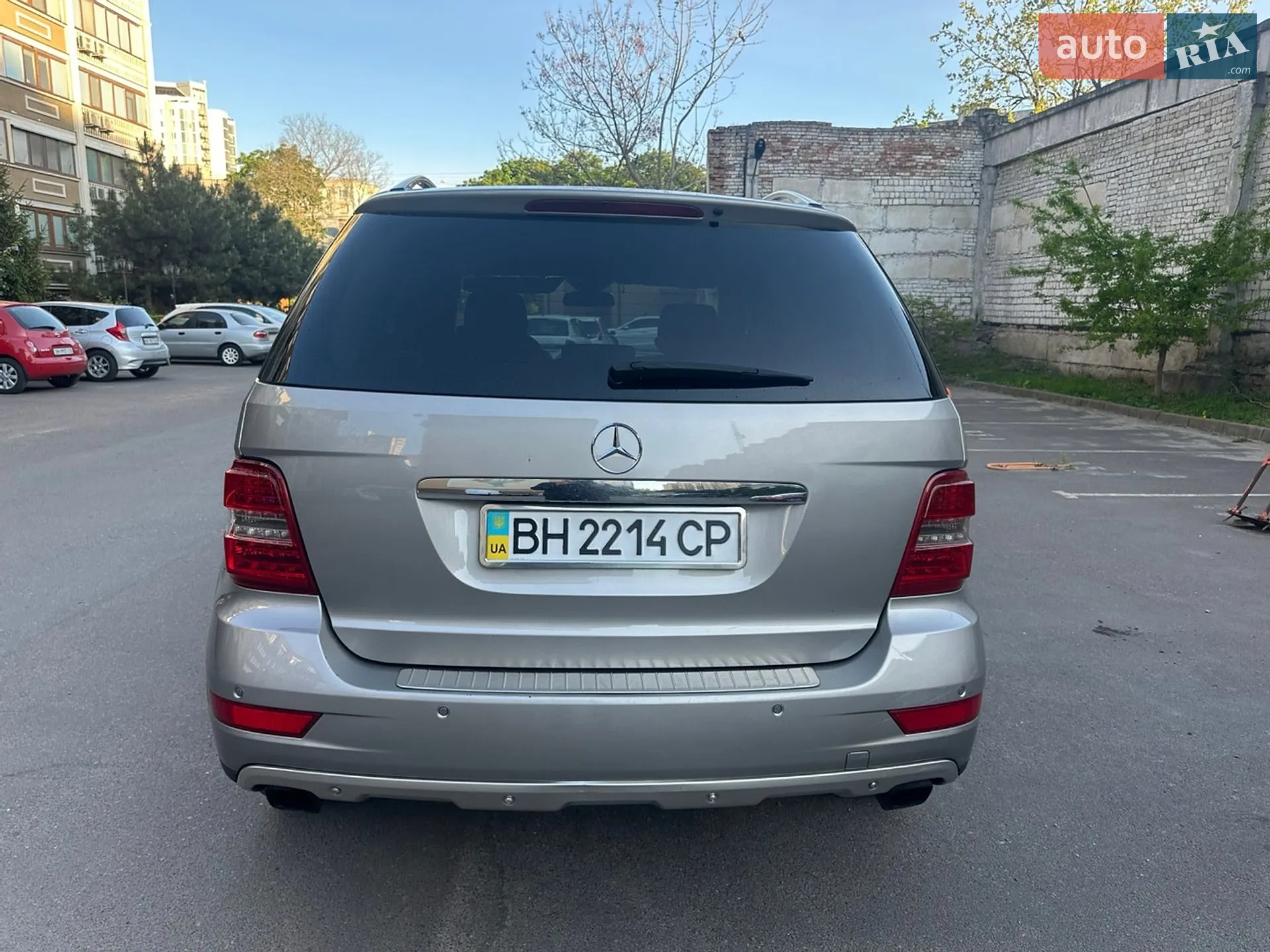2010 Mercedes-Benz M-klasse - мініатюра 10