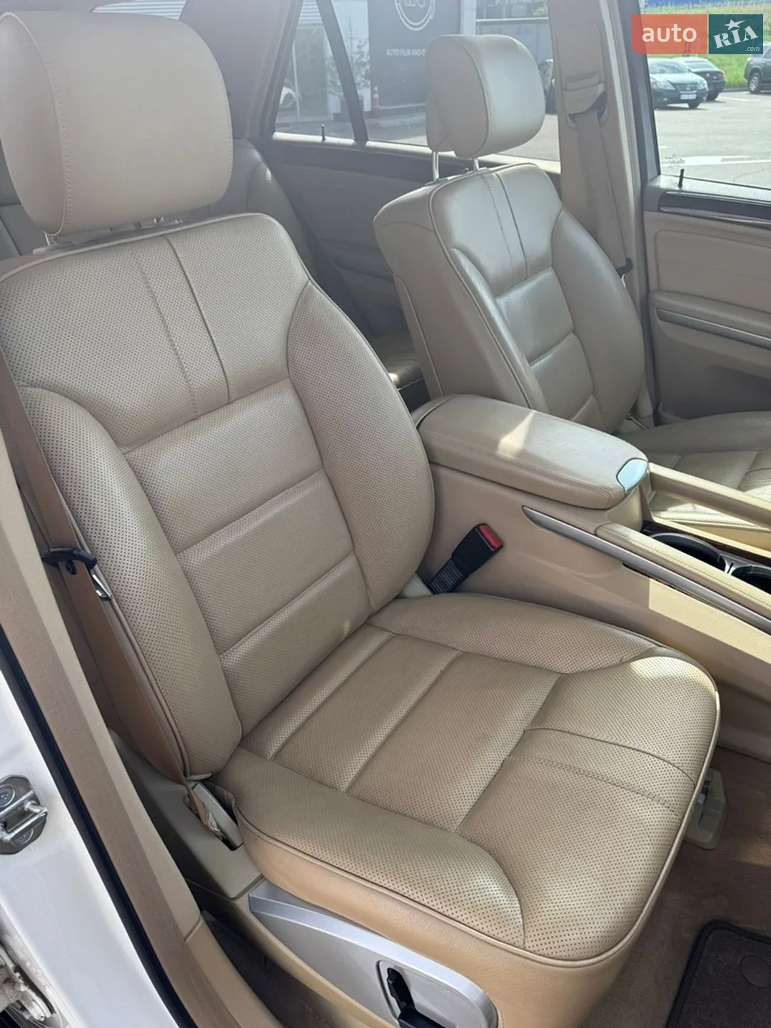 2010 Mercedes-Benz M-klasse - мініатюра 26