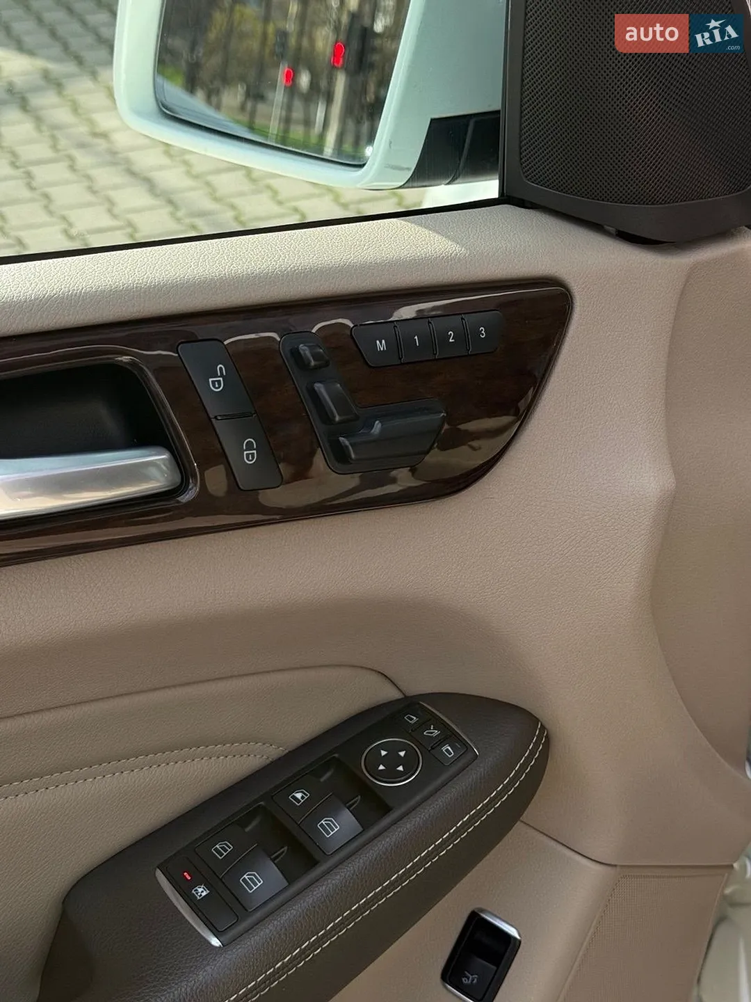 2011 Mercedes-Benz M-klasse - мініатюра 8