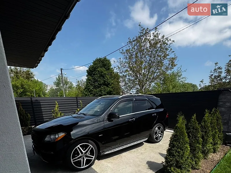 Mercedes-Benz M-Class