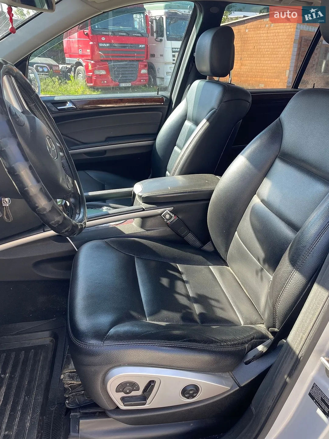 2010 Mercedes-Benz M-klasse - мініатюра 36
