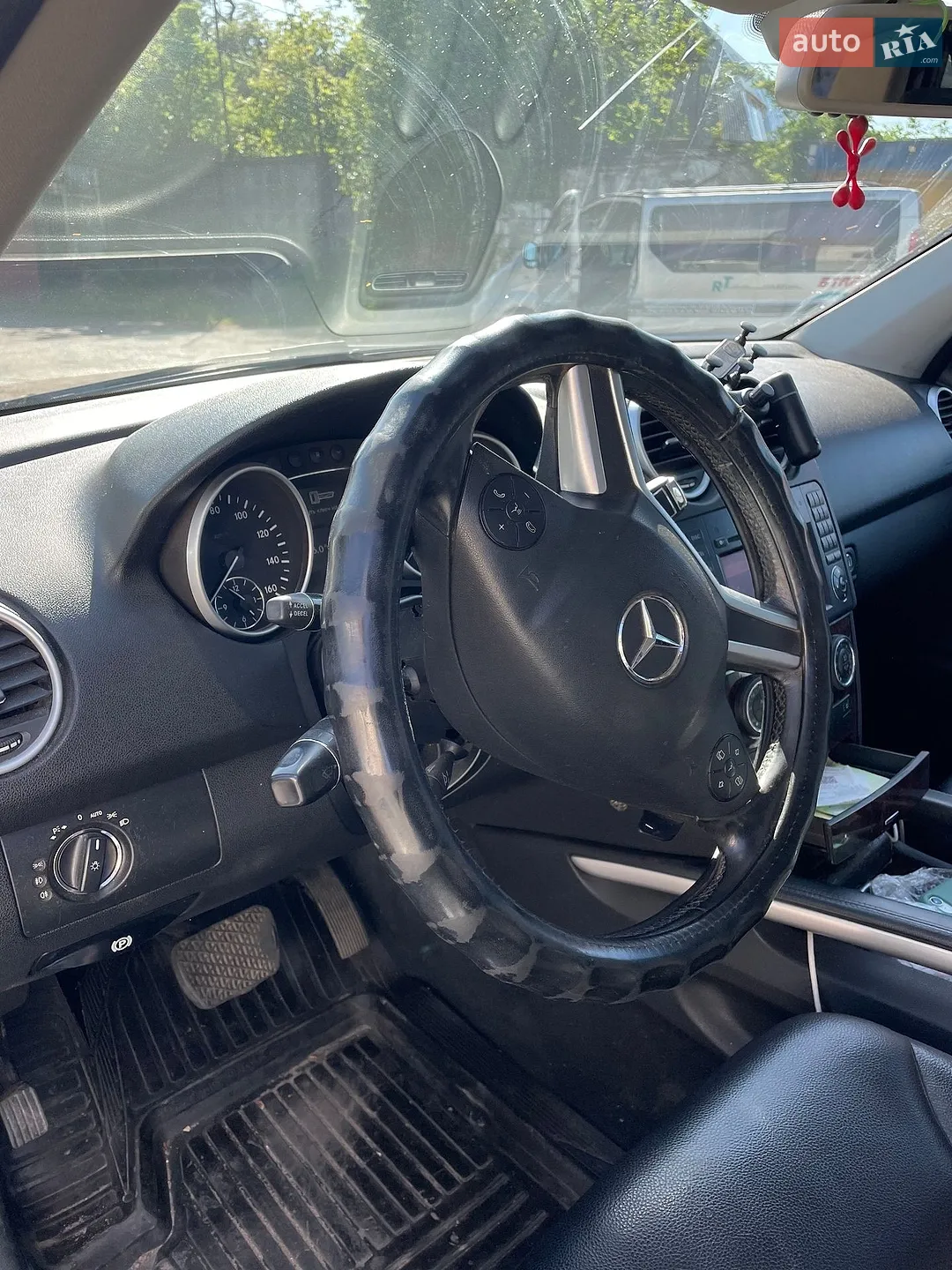 2010 Mercedes-Benz M-klasse - мініатюра 37