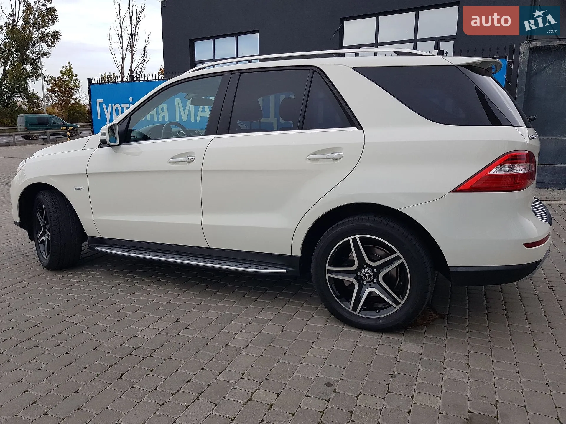 2011 Mercedes-Benz M-klasse - мініатюра 4