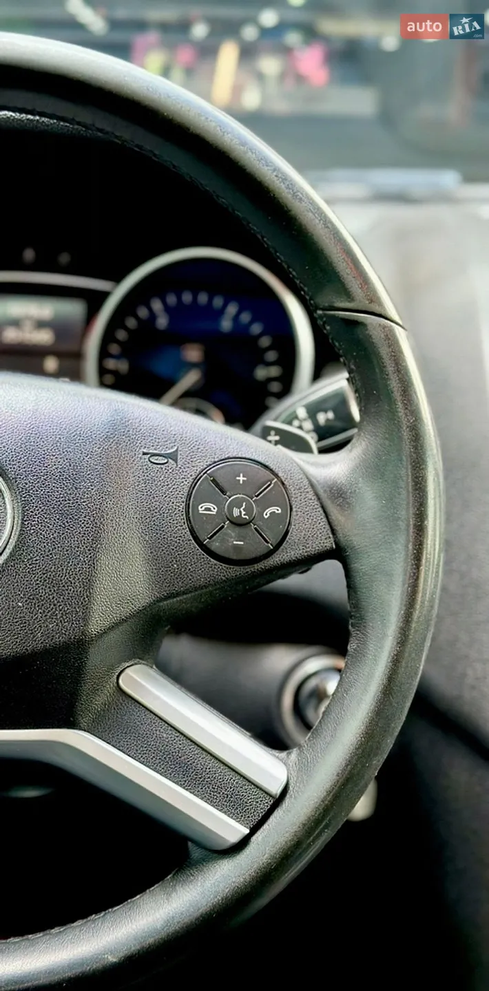 2010 Mercedes-Benz M-klasse - мініатюра 24