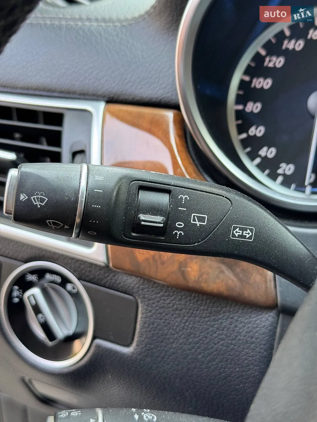 2011 Mercedes-Benz M-klasse - мініатюра 33