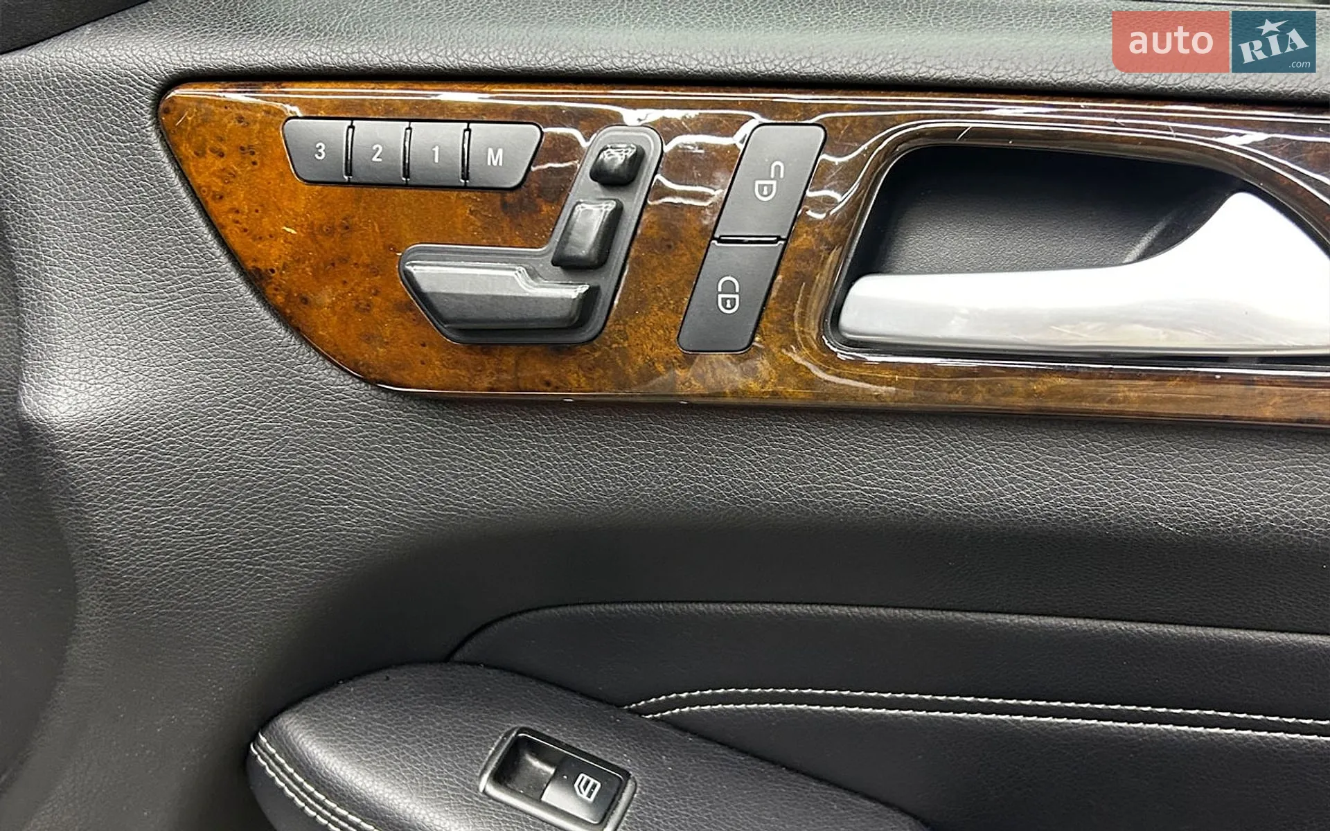 2013 Mercedes-Benz M-klasse - мініатюра 27