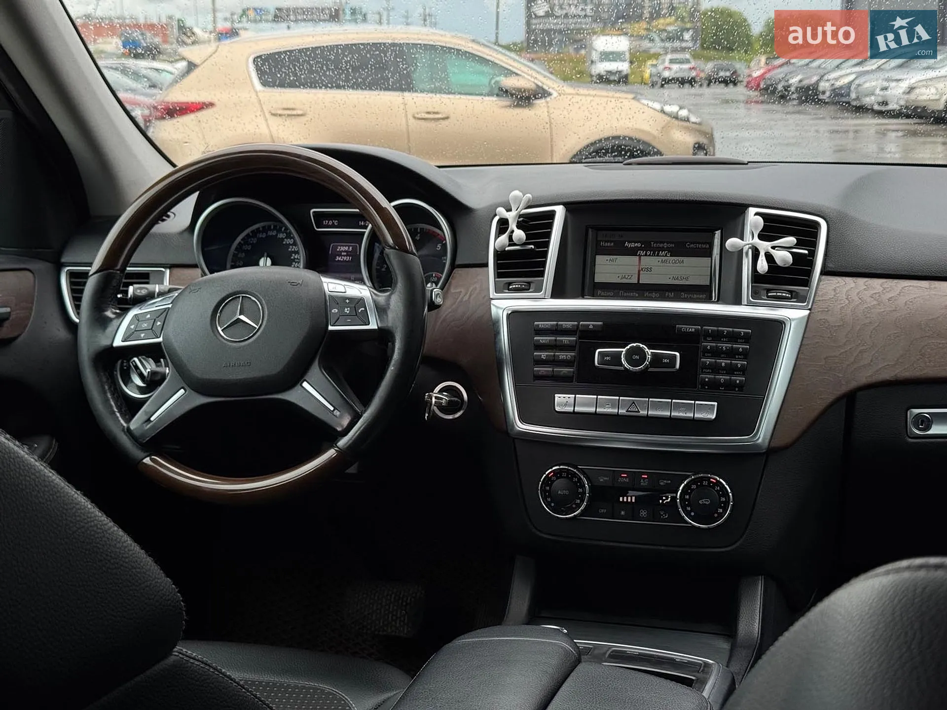 2013 Mercedes-Benz M-klasse - мініатюра 35
