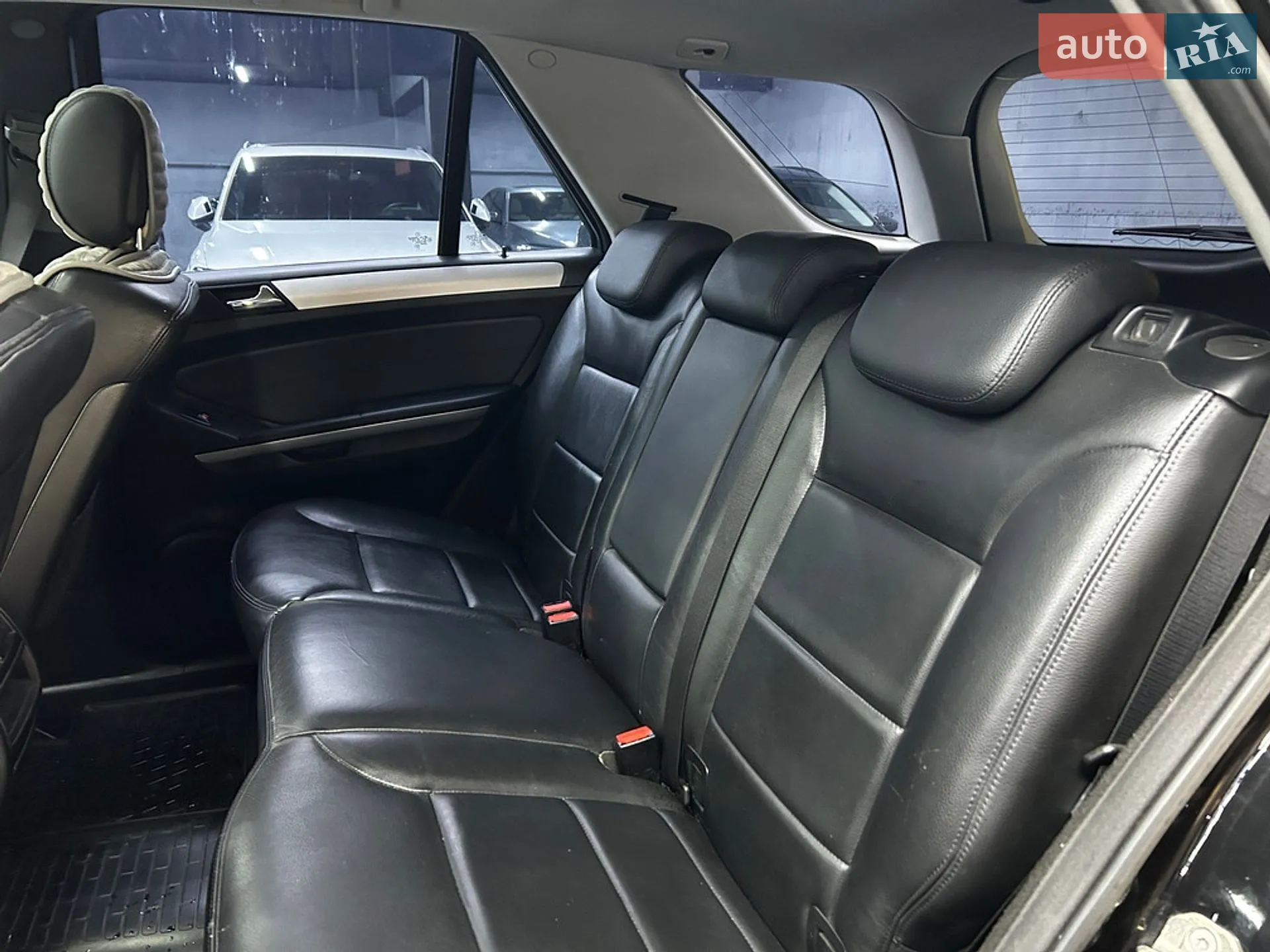 2010 Mercedes-Benz M-klasse - мініатюра 28