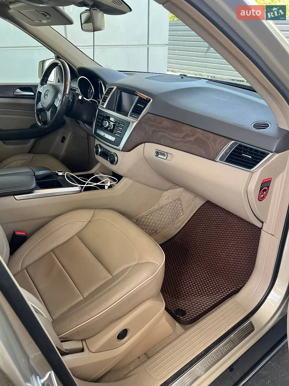 2012 Mercedes-Benz M-klasse - мініатюра 8