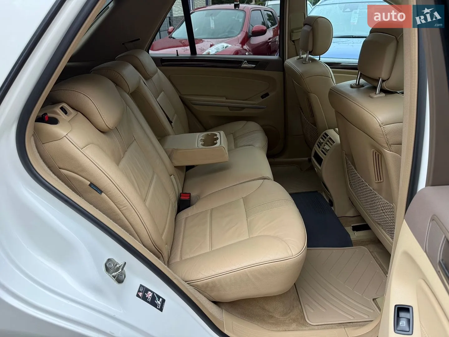 2011 Mercedes-Benz M-klasse - мініатюра 36